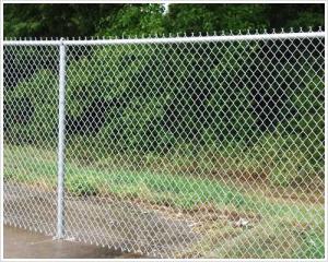 Wholesale Hot Dipped Galvanized Cyclone Wire Mesh Fence 2.5mm Dia from china suppliers