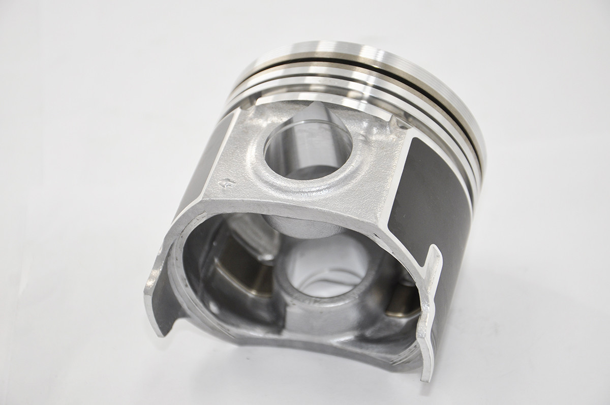 1J700-2111 V2607 Diesel Piston Kubota Engine Parts