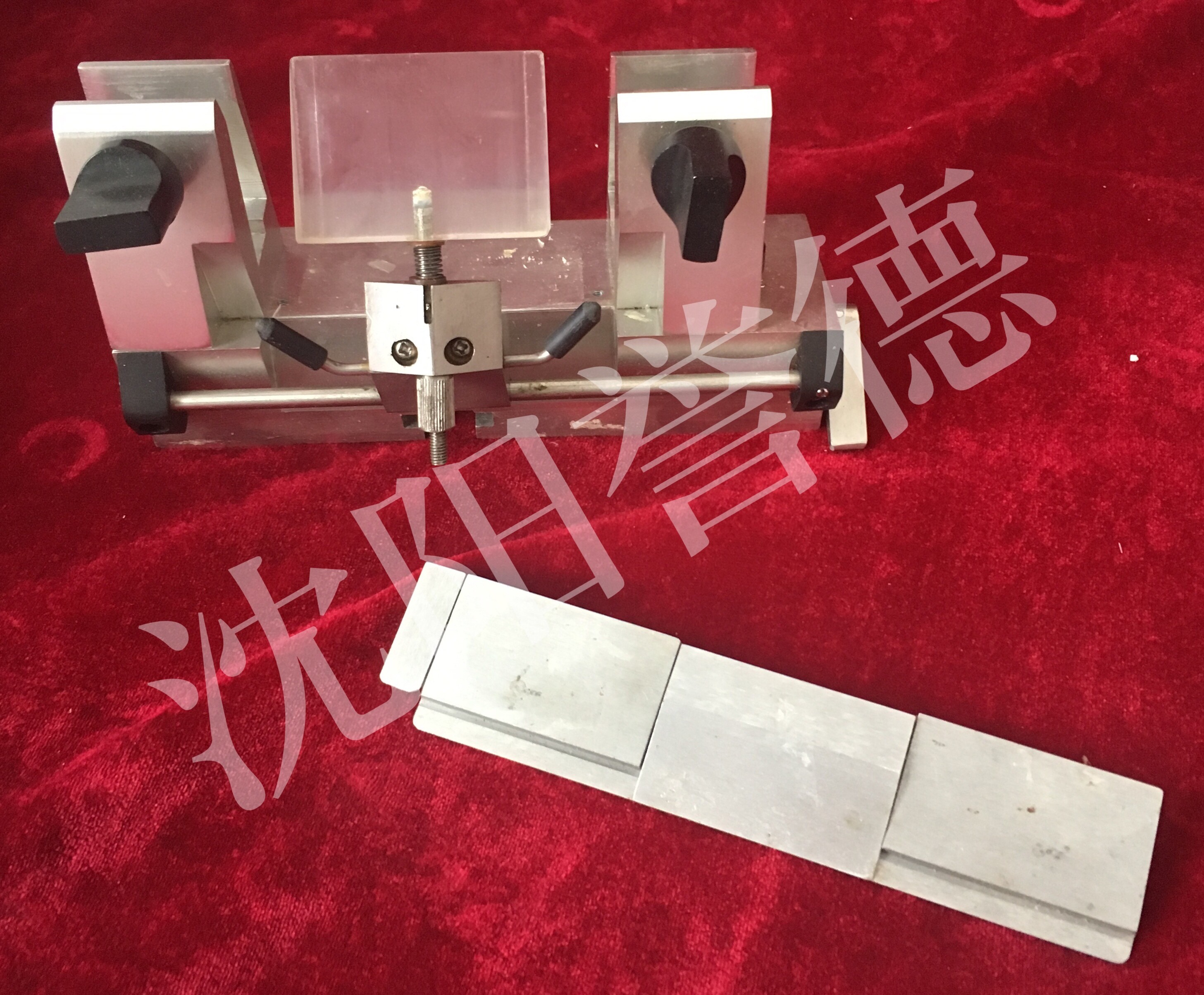 750VA Semi Automatic Cryostat Microtome , Histology Microtome 0.5μM Minimum Division Value