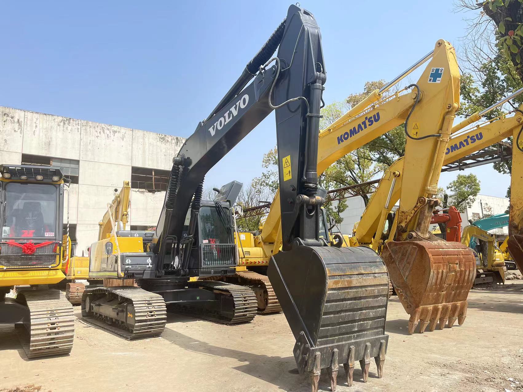 Hand earth diggerr Volvo 210 digger used machinery volvo excavator used second hand digger for sale