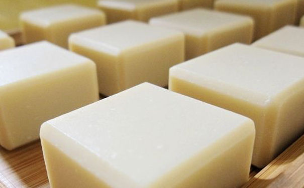 Manual Soap Cutting Machine for Handmade Transparent Soap Bars Small Scale Production
