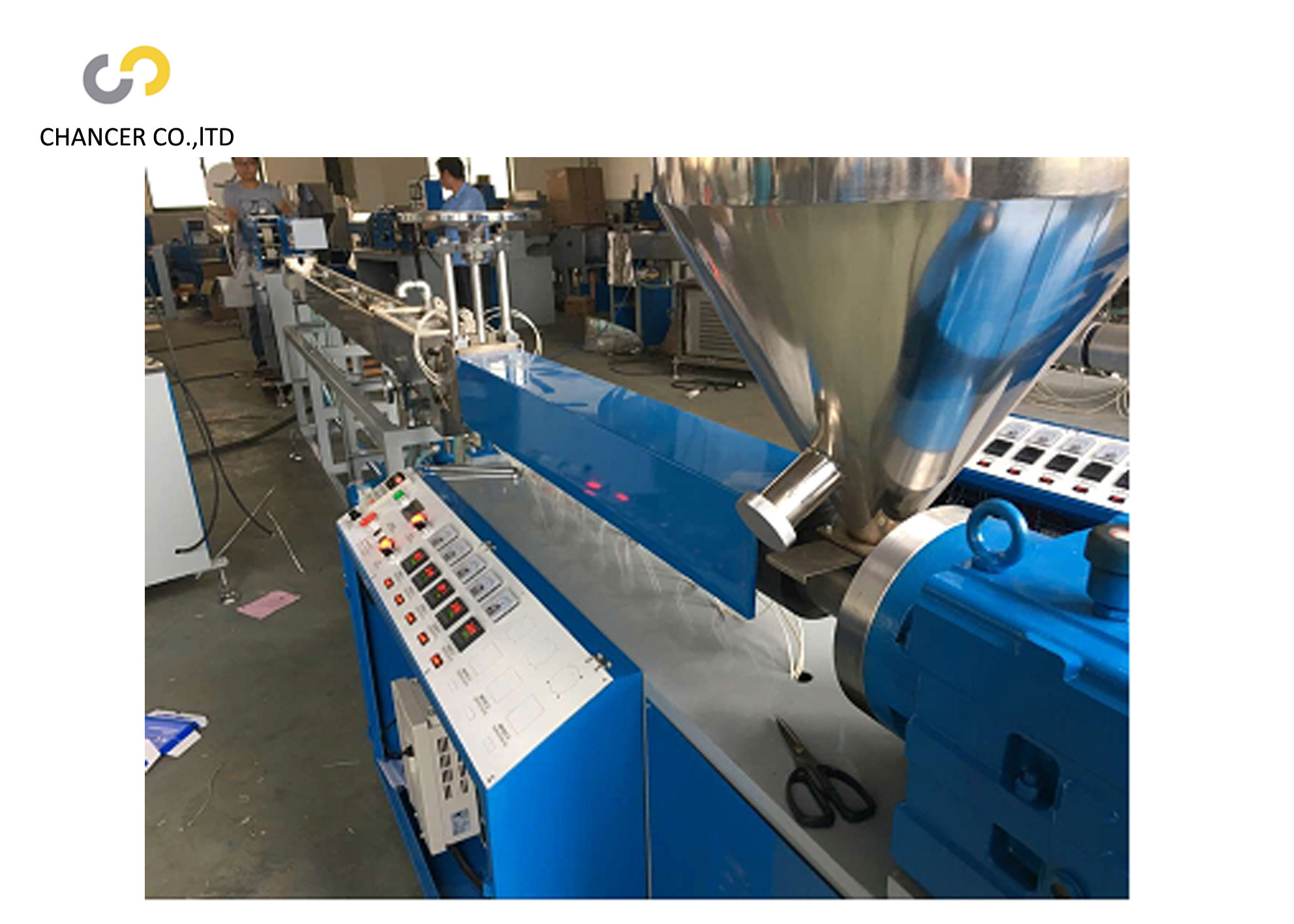 Automatic two colors straight PP PE plastic drinking straw extruder