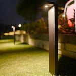 Water Resistant LED Bollard Landscape Lighting Modern Design Long Use Life