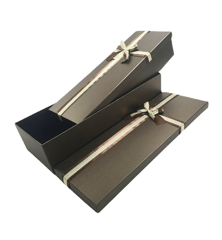Recyclable Matte Velvet Mother's Day Graduation Shape Paper Flower Box with Roses
