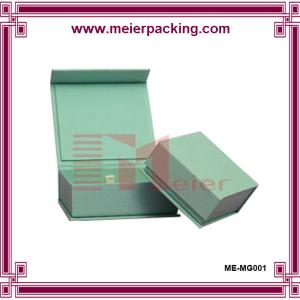 Wholesale Custom Sharp edged sturdy Paper light green magnet sweet box with hinged lid from china suppliers