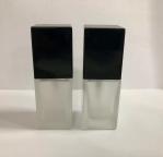 Makeup Packaging Square Foundation Bottles / Pump Cosmetic Bottles Customized