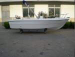 Folding Canopy Fiberglass Fishing Boats 0.9m Height With Big Fishing Tank