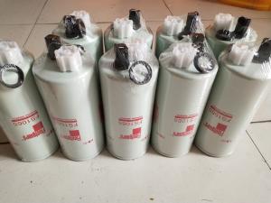 Wholesale FS1065 Diesel Fuel Filter Elements 4934879 0.1 Micron Diesel Oil Water Separator from china suppliers