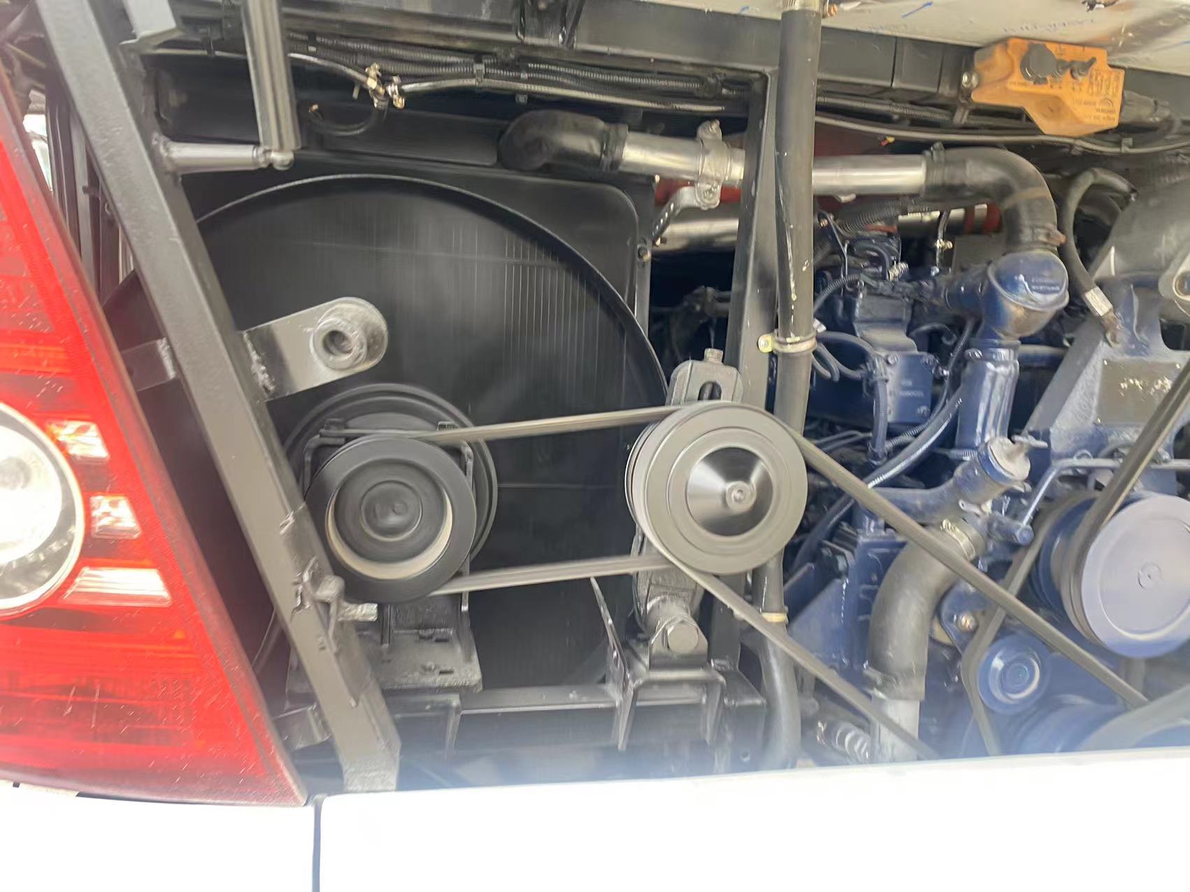 Manual Transmission Diesel Fuel Type Used Coach Bus ZK6122 12m 47 Seater with Toilet