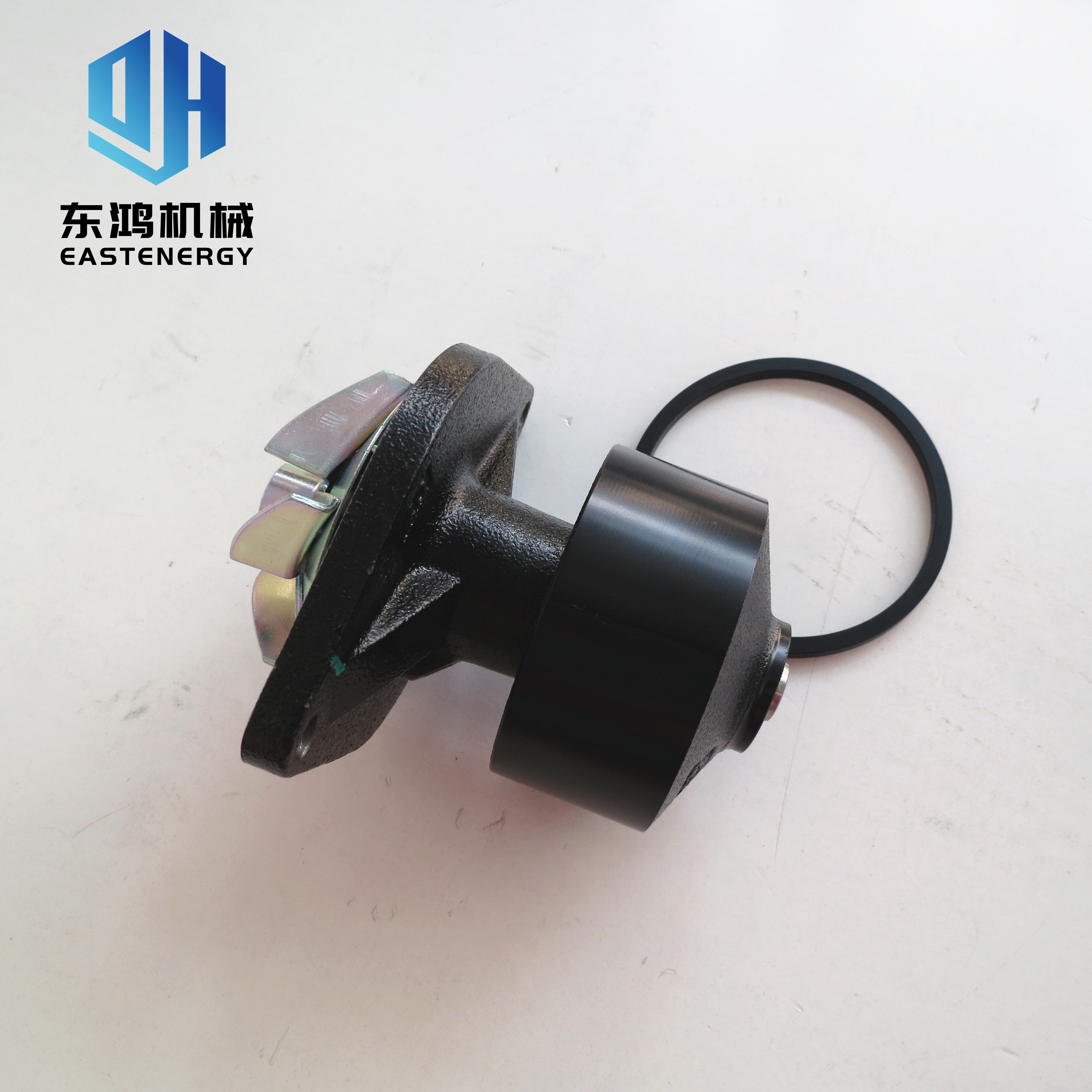 Excavator Engine Parts Customized 4935793 Cooling Diesel Engine Water Pump Used For Excavator