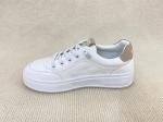 Women comfort flat heel sport shoes with breathable mesh and lace up