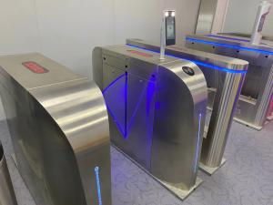Wholesale Face Recognition Infrared Thermoter Automatic System Turnstile 30 Degree Filed View from china suppliers