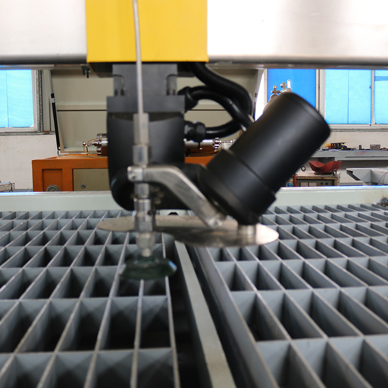 5 Axis Water Jet Cutting Machine