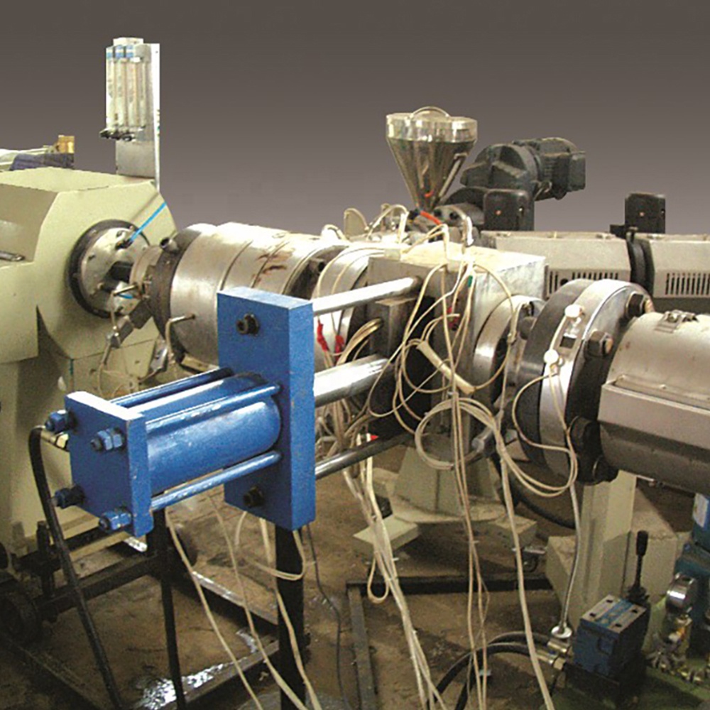 60kW Power Co-rotating Conical Twin-screw Plastic Extruder Machine for PVC Pipe Making