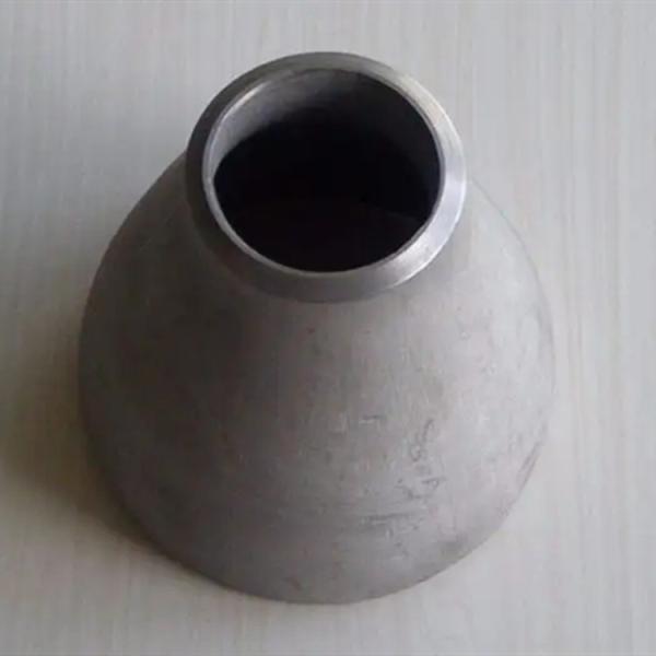 Buttweld B16.9 Sch 40 Carbon Steel Fittings Seamless Concentric Reducer Black