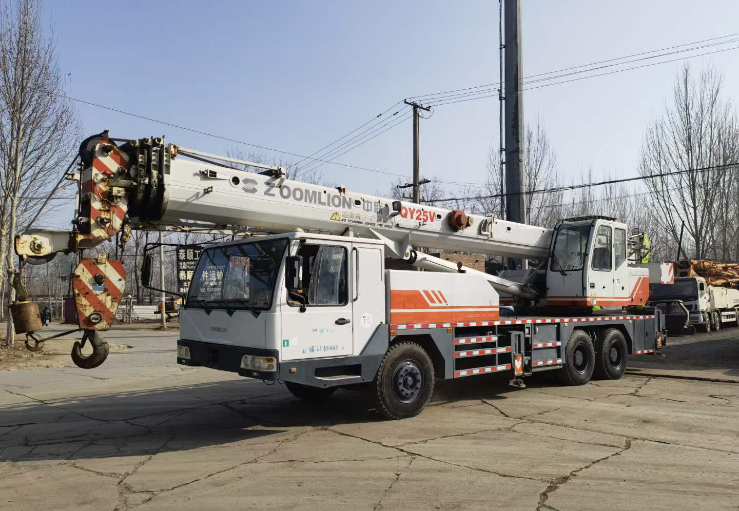 80 Ton Used Crane Machine Zoomlion Crane Truck x3000 Liftling Equipment for uae Market