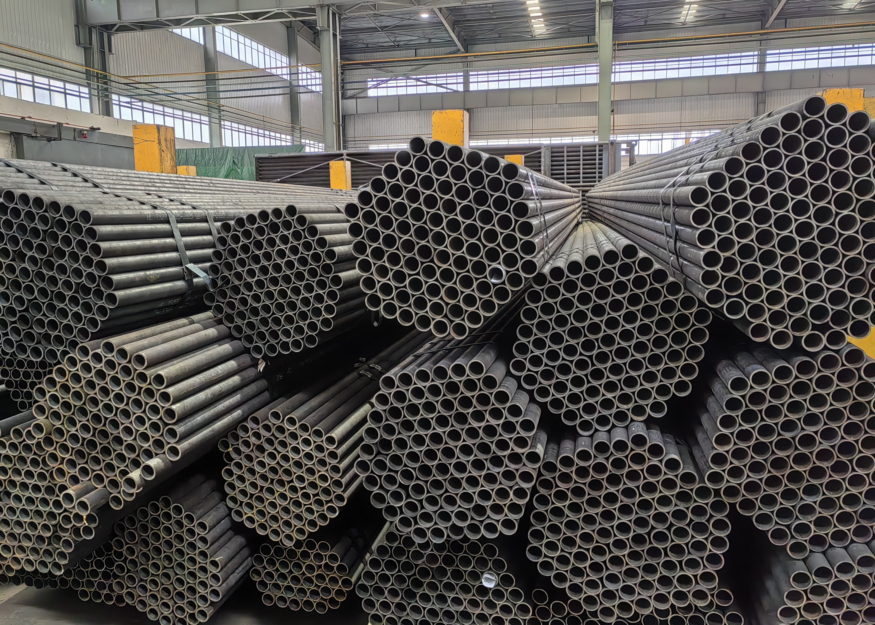 15CrMo Steel Tubes Of Energy Saving And Resource Conservation Used In Boilers