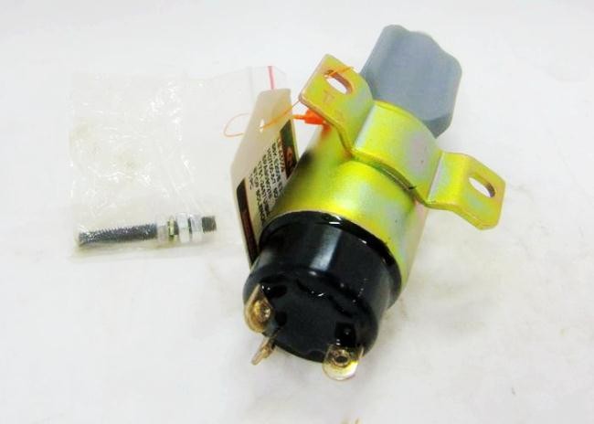 1751-2467UIBIS5A Caterpillar Excavator Spare Parts Stop Solenoid For CAT 24V