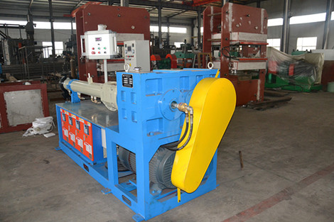 Horizontal Cold Feed Rubber Extruder Machine