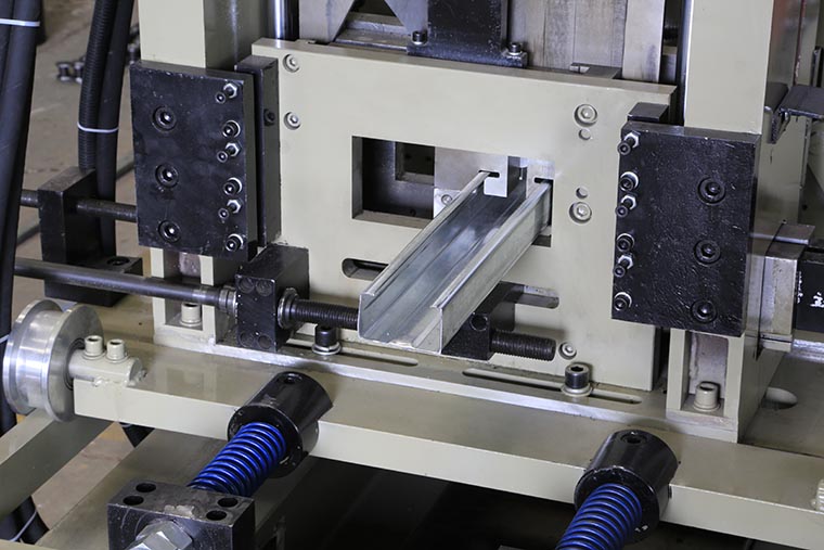 Similar As SAMCO Greenfield Stud And Track Roll Forming Machine Quick Change Type