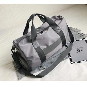 Wholesale Lightweight Unisex Leisure Nylon Gym Duffle Bag from china suppliers
