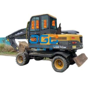 Wholesale 670BM 680 690 Excavator Glass Front Windshield Door Sliding Window Glass from china suppliers