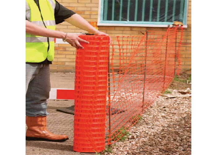 UV Stabilized Plastic Safety Fence Block Off Property Lines Unfinished Buildings Available