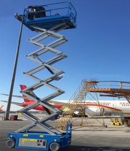 Wholesale Small Hydraulic Man Lift Equipment For Indoor And Outdoor Construction Scissor Lift Lift Capacity 227kgs from china suppliers
