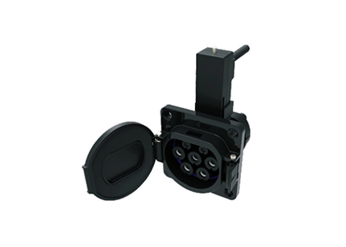 Single Phase 32A Electric Vehicle Charging Plug Straight Angle