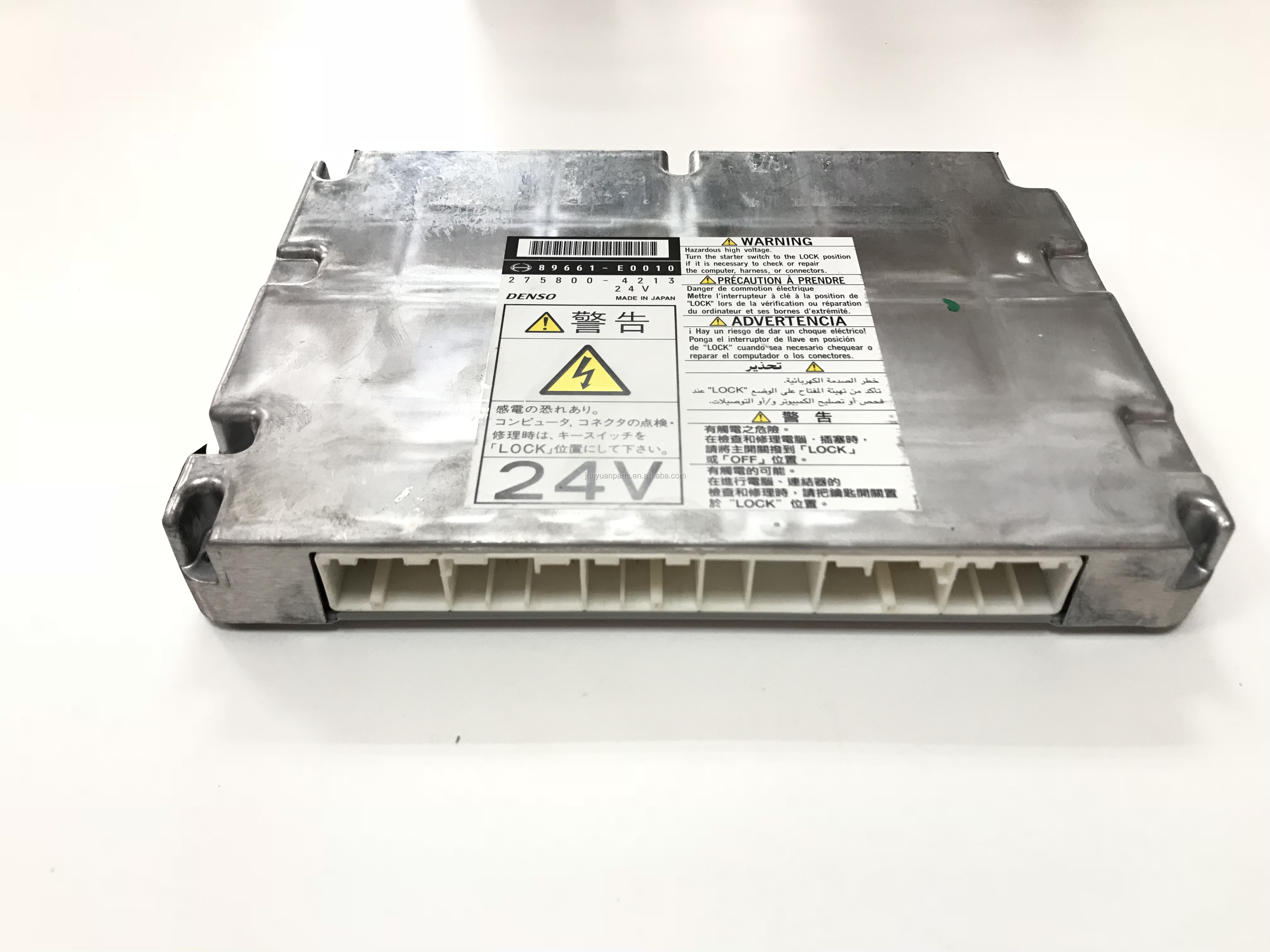 SK200-8 J05 J08 Engine Excavator Controller ECU 89661-E0010 275800-4213