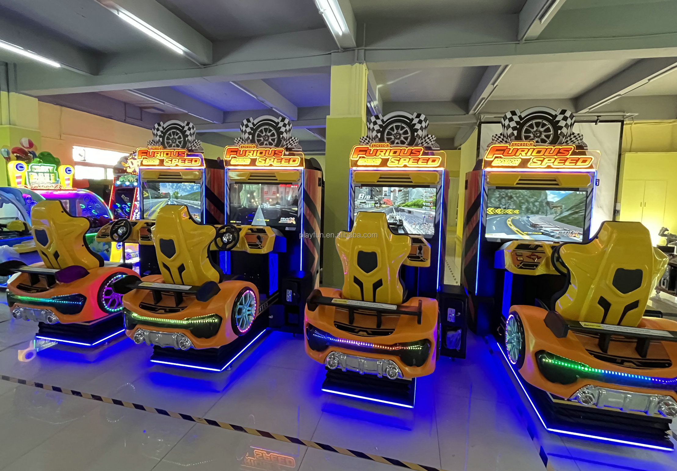 Hot Racing Game Full Motion Car Race Simulator Video Game Machine for Sales