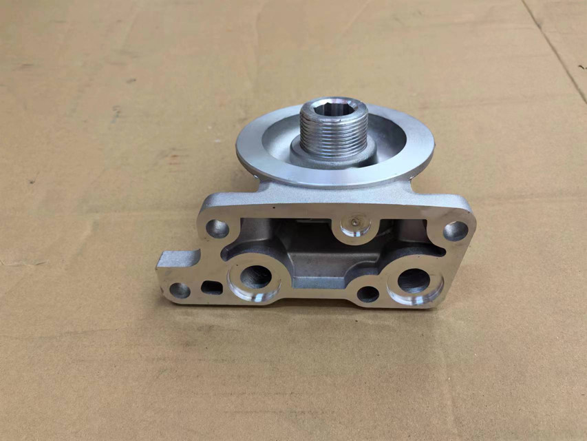 8970966774 Oil Filter Body For 4HK1 Engine Parts Aluminum Head Filter Spinning Install Hanging On Cylinder Block