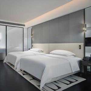 Wholesale Guangdong Foshan Hardwood Veneer Hotel Guest Room Furniture Furnishings Custom from china suppliers