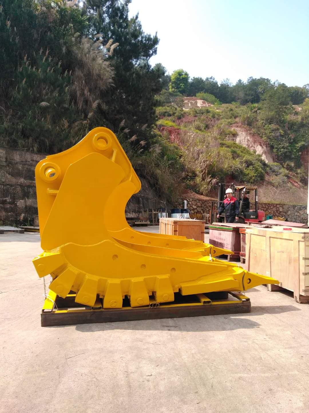 Q355B Q690 Excavator Rock Bucket Dustpan 360 Degree Excavator Bucket