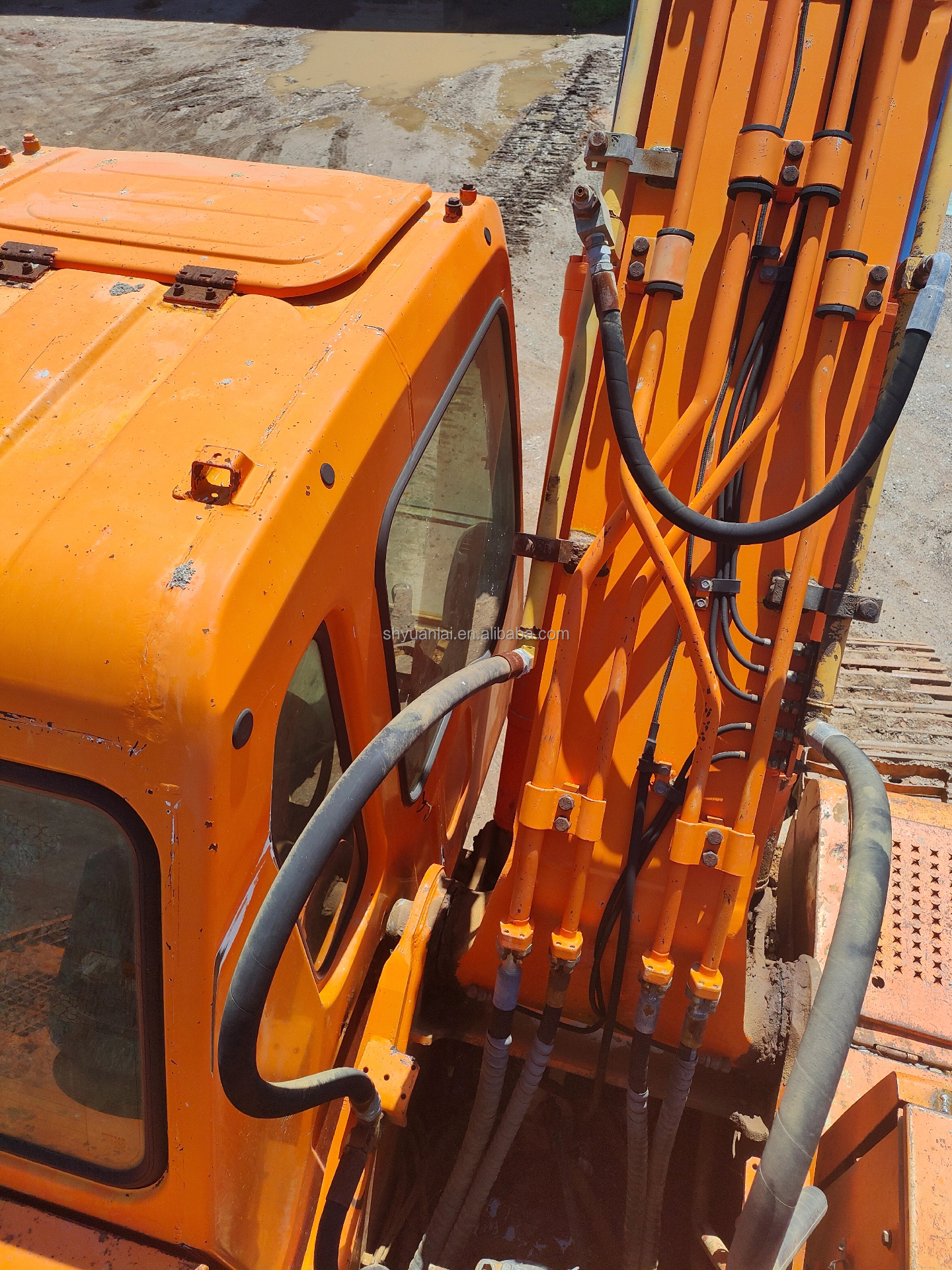 Doosan Excavator DH225LC-9 Used for High Slope Efficiency and Excellent Cab Sealing