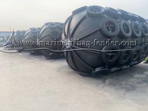 Wholesale 50kpa 80kpa Pneumatic Rubber Fender For Ships Docks And Vessel from china suppliers