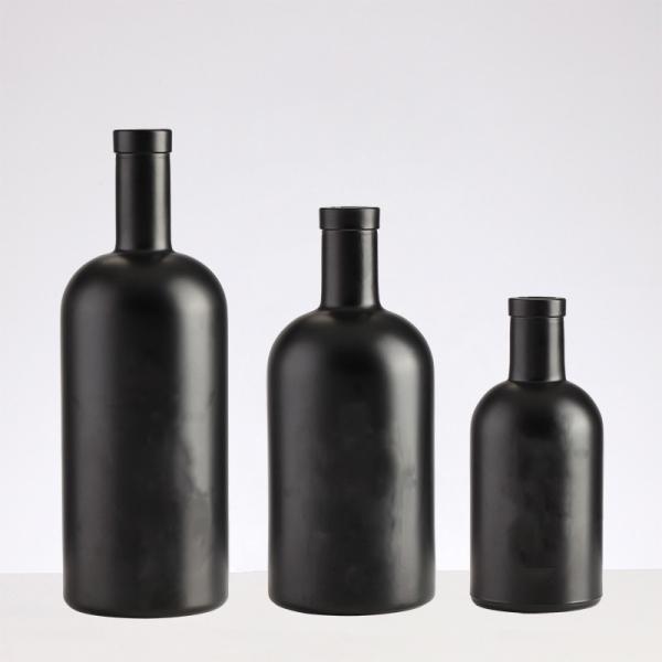 Acceptable Customer's Logo Glass Bottle with Matte Black Spray Printing 500ml