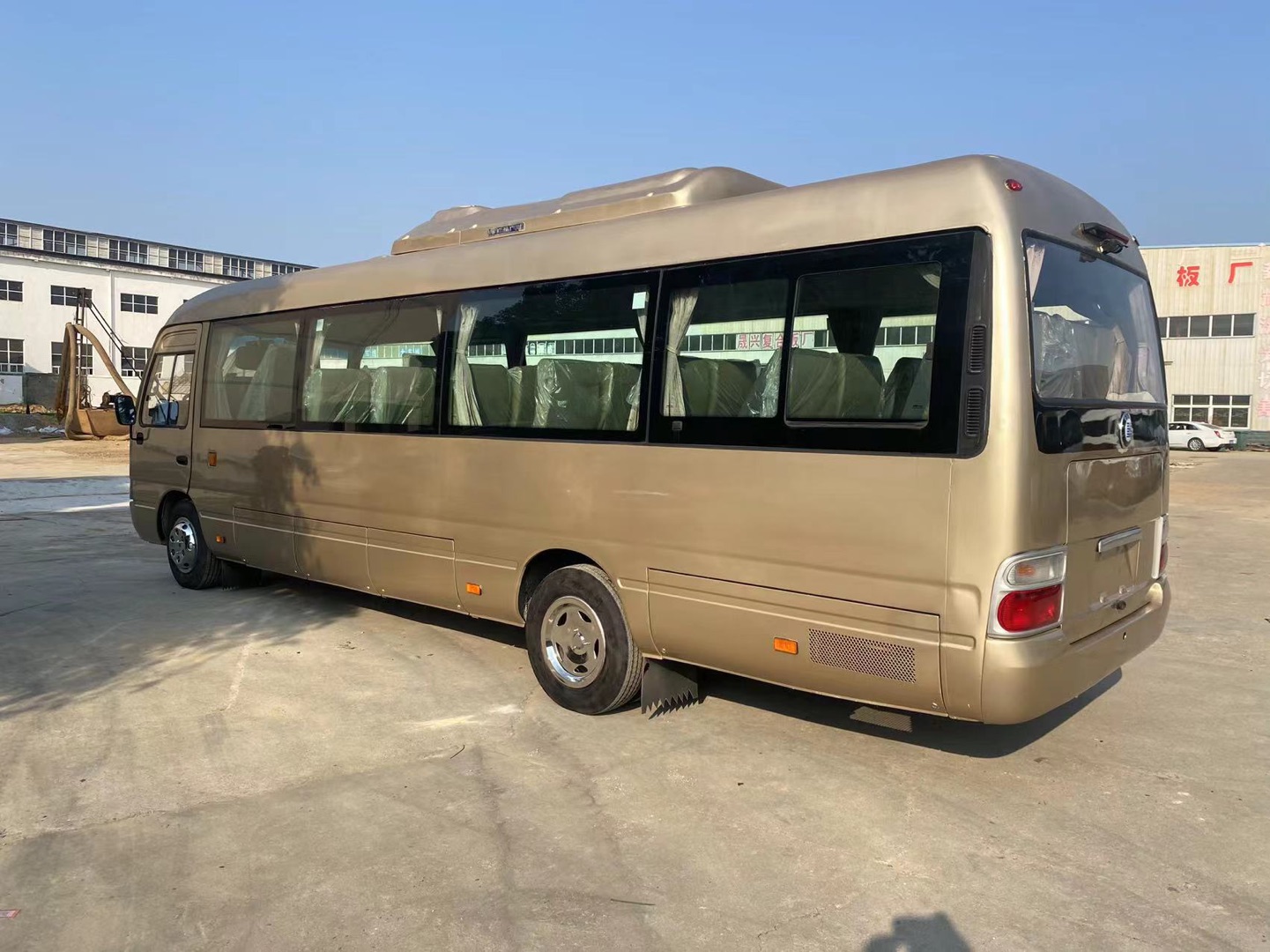 Brand New Toyota Coaster 26 Seater 28 Seater Coaster Bus Left Drive