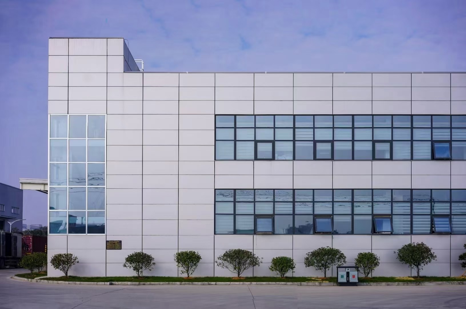 Beautiful Cladding Design Prefabricated Structural Steel Building Solution