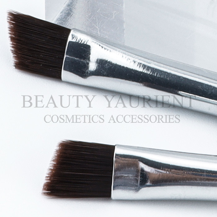 Privated Logo Compact Makeup Brush Plastic Handle Angled Eyeliner Brush 15g