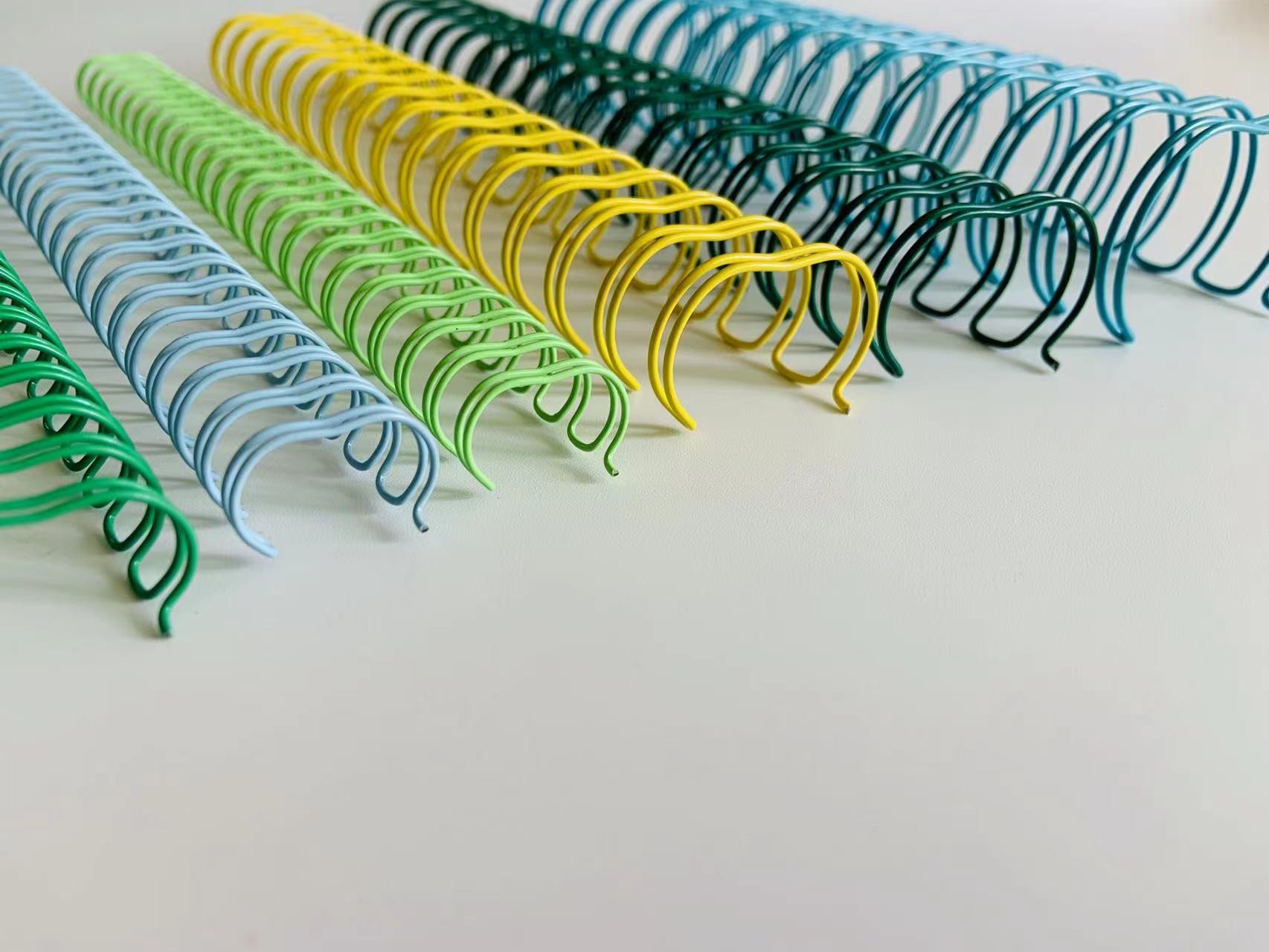 Nylon Coated 3:1 2:1 Double Loop Wire Metal Spiral O Book Use