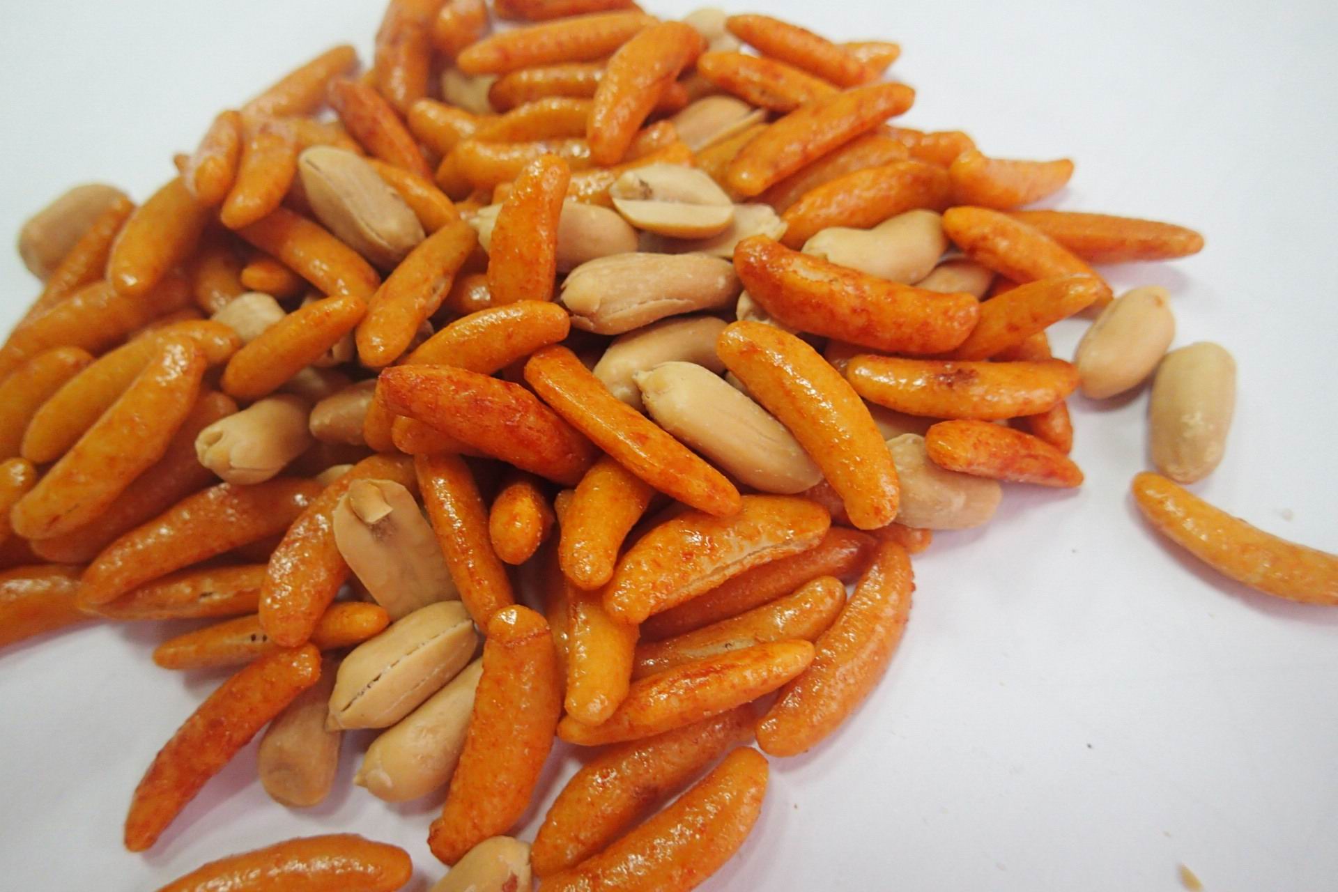 Wholesale Japanese Grain Snacks Baked Chilli Rice Crackers Snacks Food