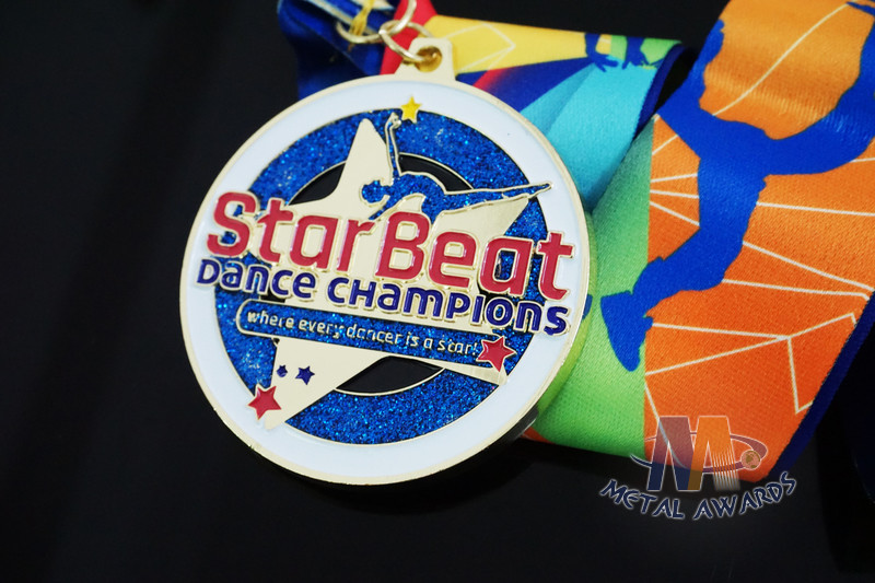 Star Logo Round Shape And Dancing Despoke Custom Sports Medals With Glitters Colors