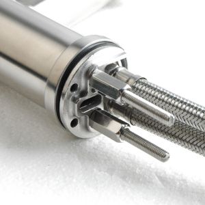 2016 fashionable flexible spring kitchen faucet