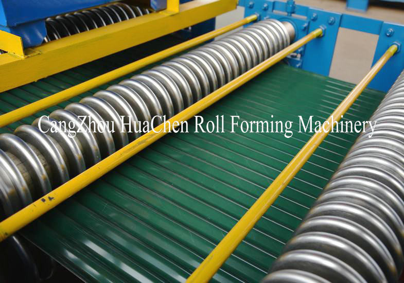 Horizontal Speed 15-18m / min Cold Roll Former , Corrugated roofing sheet making machine