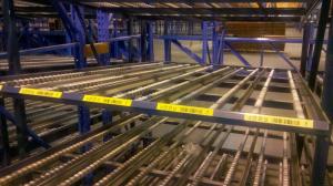 Wholesale Heavy Duty Carton Flow Rack System With 100-1000 Kgs Capacity Per Bed from china suppliers