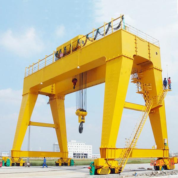 220 - 480v Double Girder Gantry Crane Box Type Durable Indoor / Outdoor Use