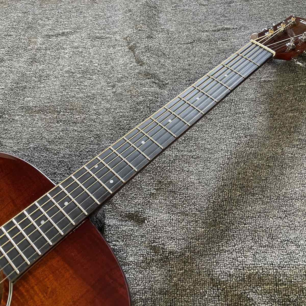 Custom 43 Inch KOA Wood Jumbo Acoustic Guitar with BB Band Electronic