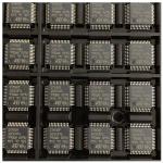 LC4128ZC-75TN100E