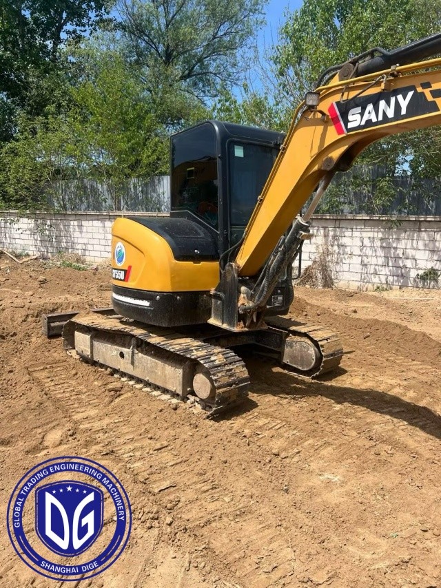 Sany SY55U 5.5Ton Mini Used Excavator Quick start Engine System